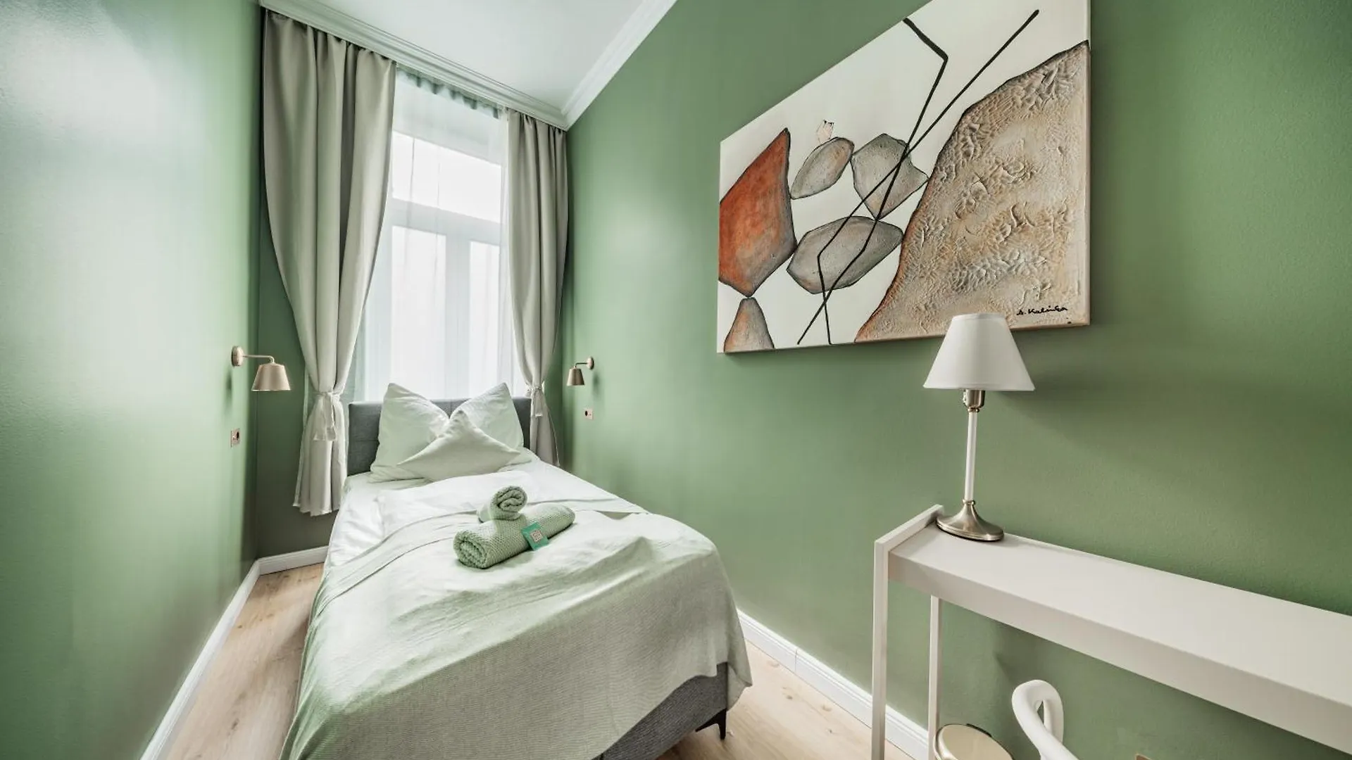 Home1 - District Twelve Boutique Hostel Vienna 0*,  Austria