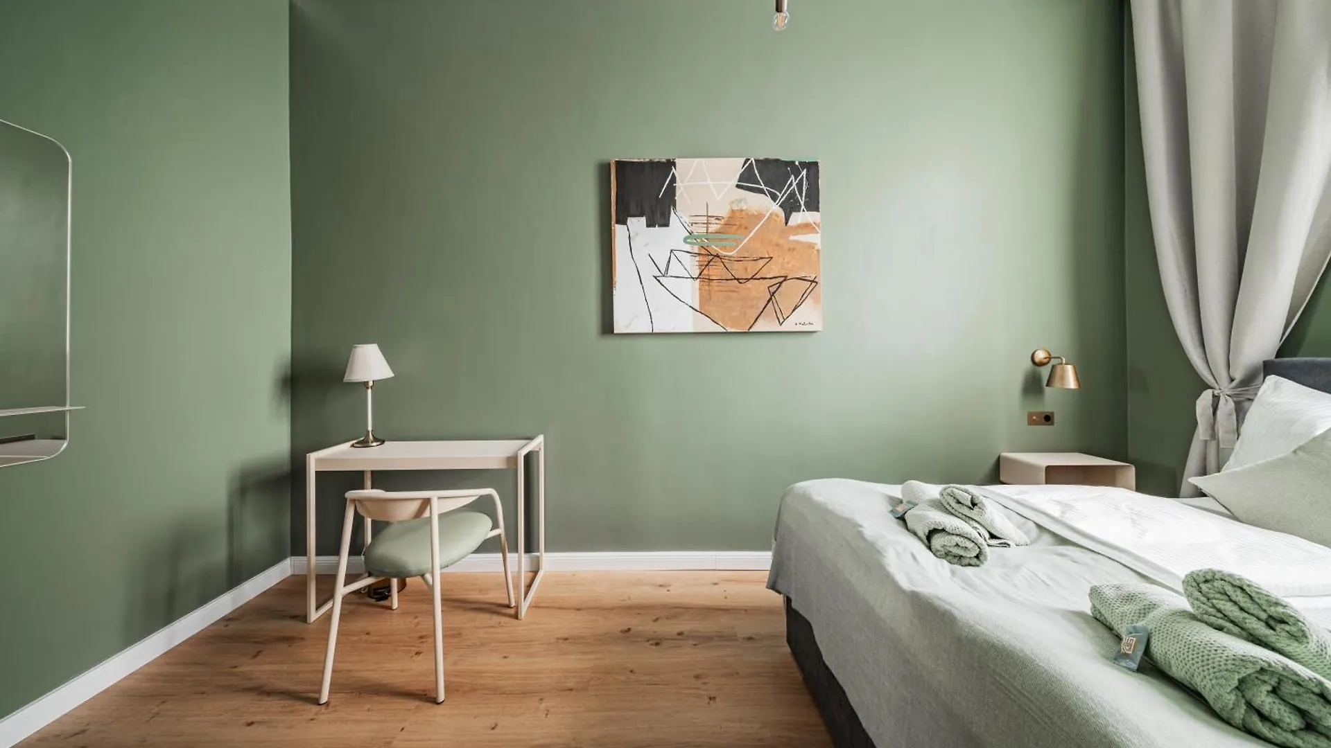 Home1 - District Twelve Boutique Hostel Vienna 0*,  Austria
