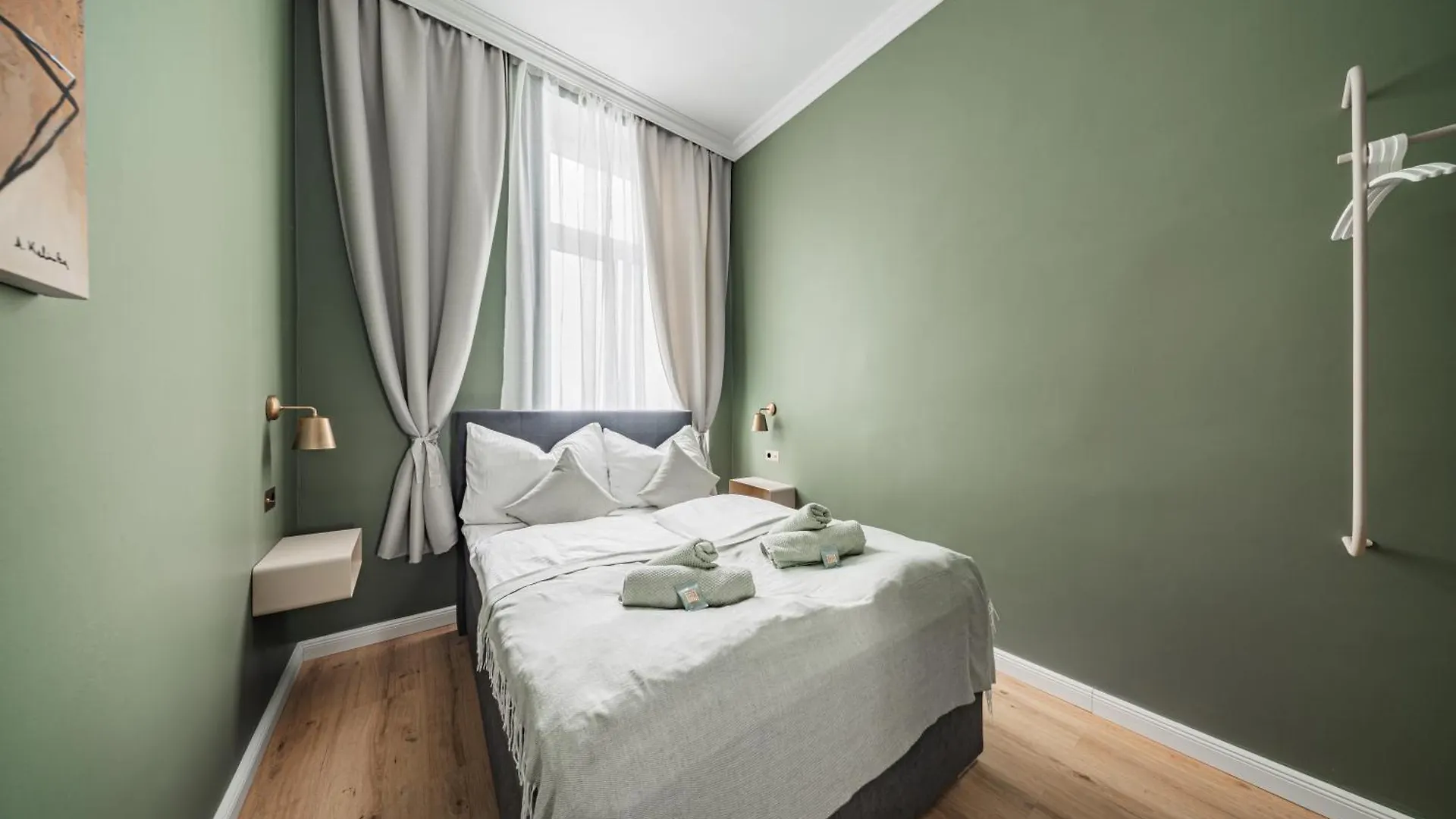 Home1 - District Twelve Boutique Hostel Vienna 0*,