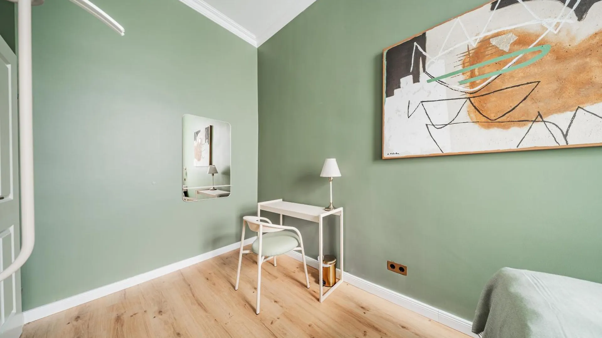 וינה Home1 - District Twelve Boutique Hostel 0*,